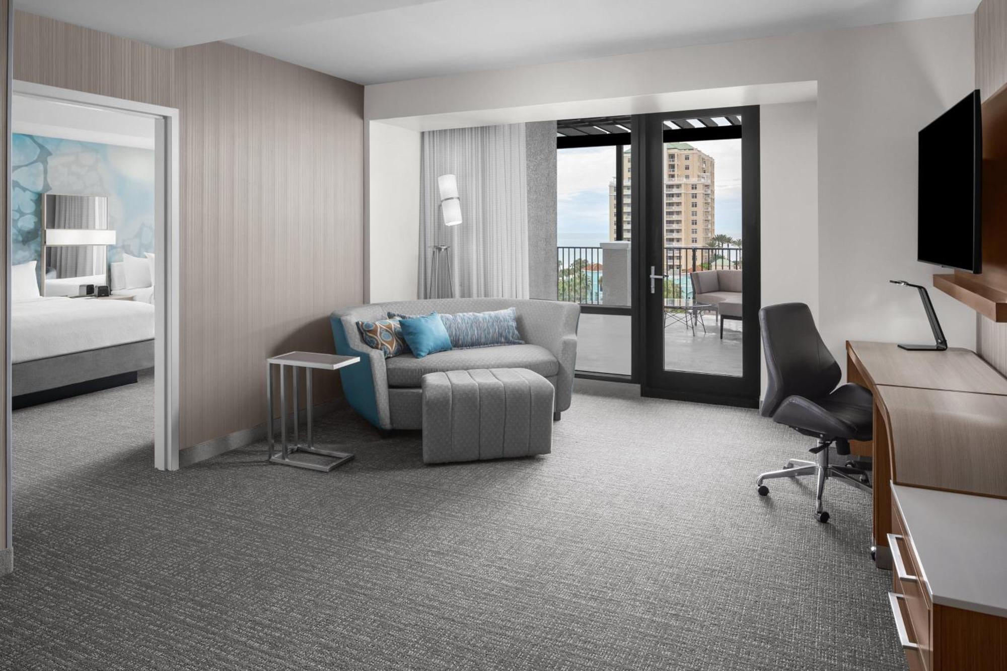Courtyard By Marriott Clearwater Beach Esterno foto