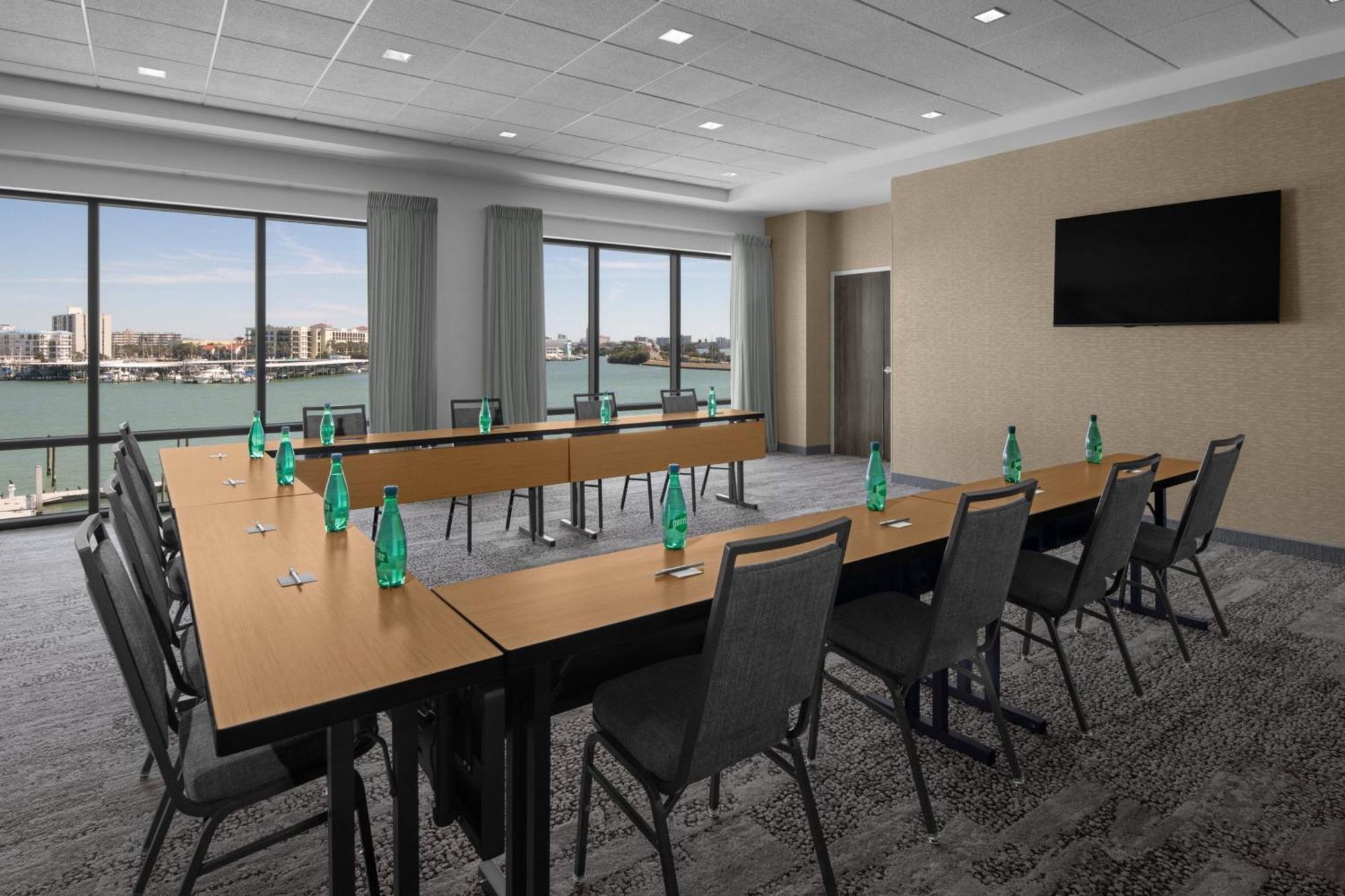 Courtyard By Marriott Clearwater Beach Esterno foto